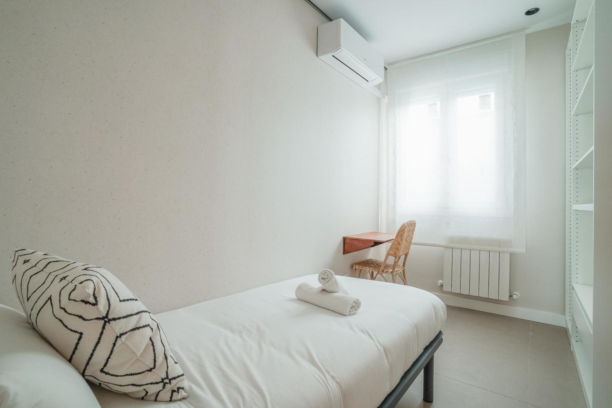 מדריד Modern Apartment-2Bedrooms 1Bath-Cuatro Caminos מראה חיצוני תמונה